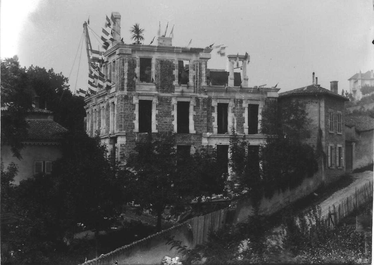 Hotel-Musee Villa Bagatelle Irigny Extérieur photo